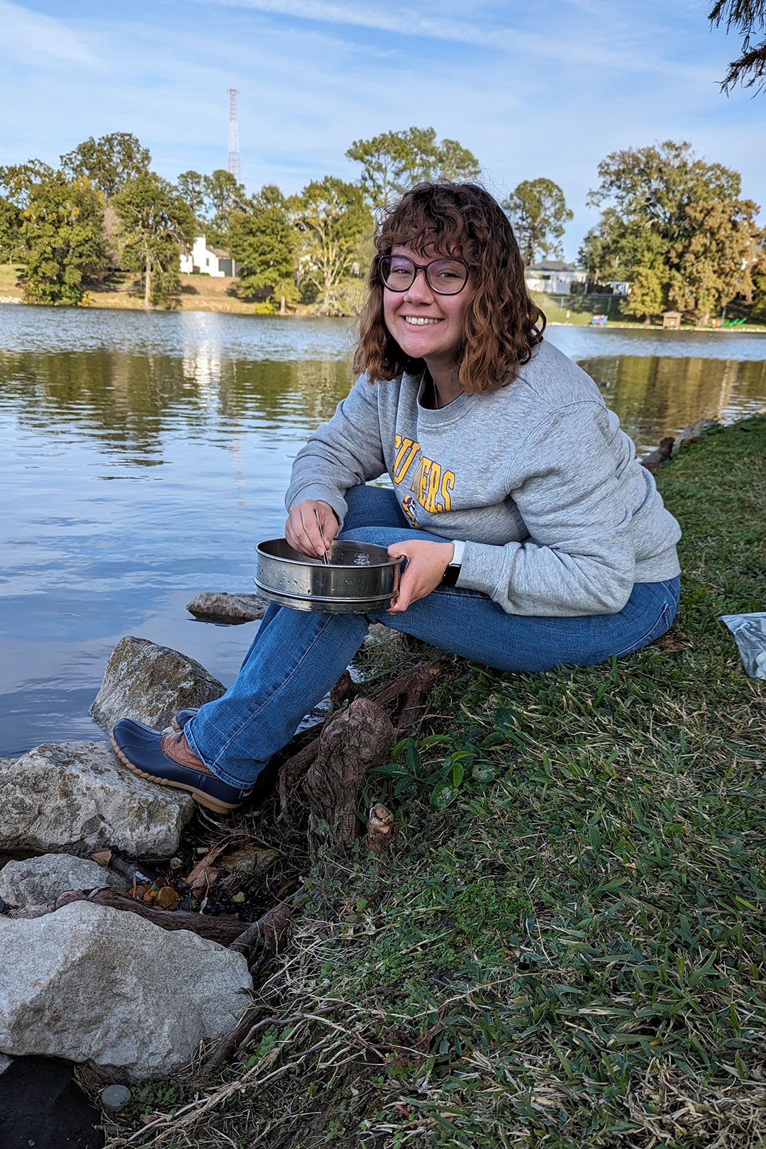 LSU ug Student_Taylor Horton sampling nurdles at the Capitol Lakes.2