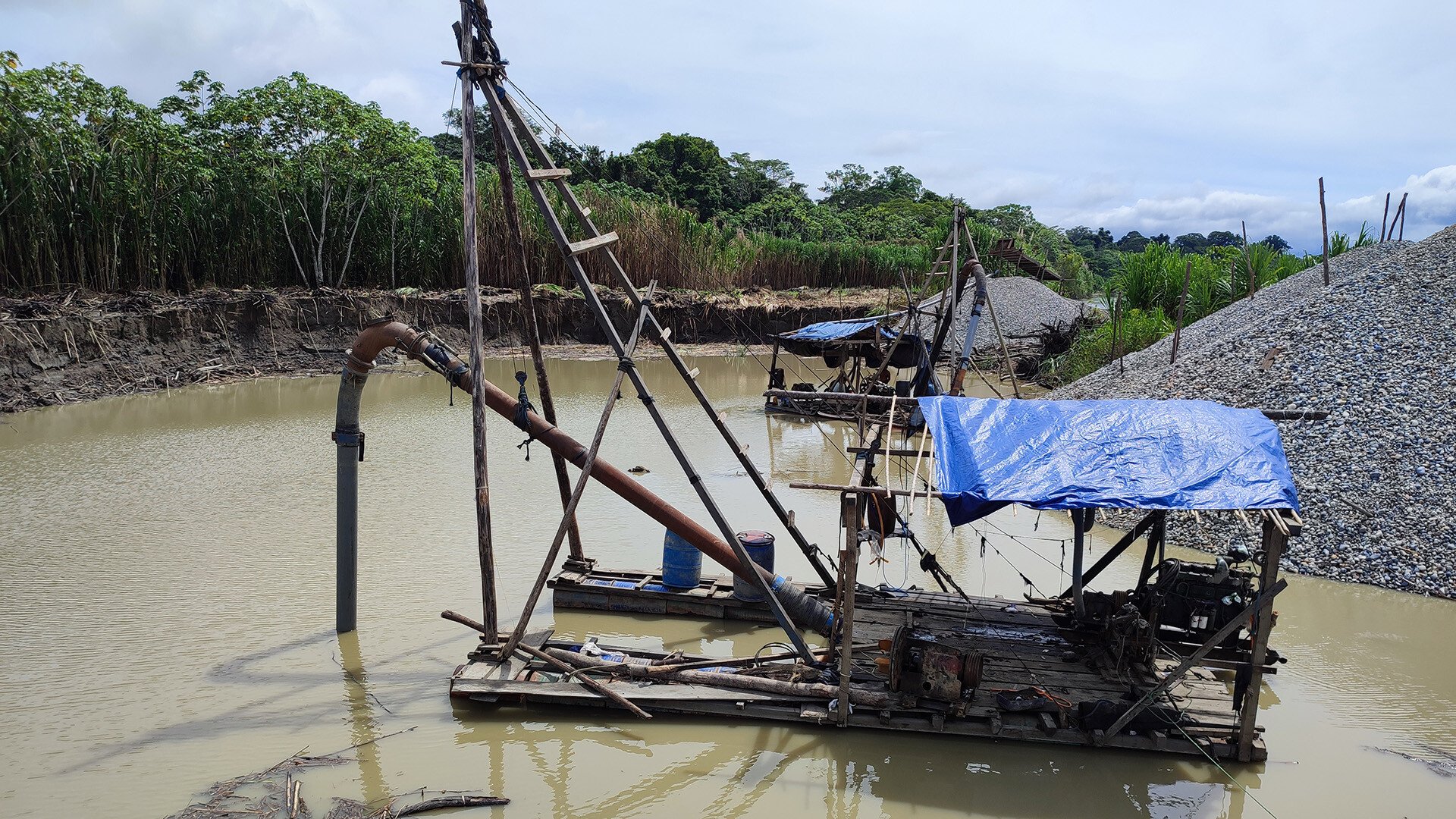 LSU_Amazon Field Work_PumpingEquipment