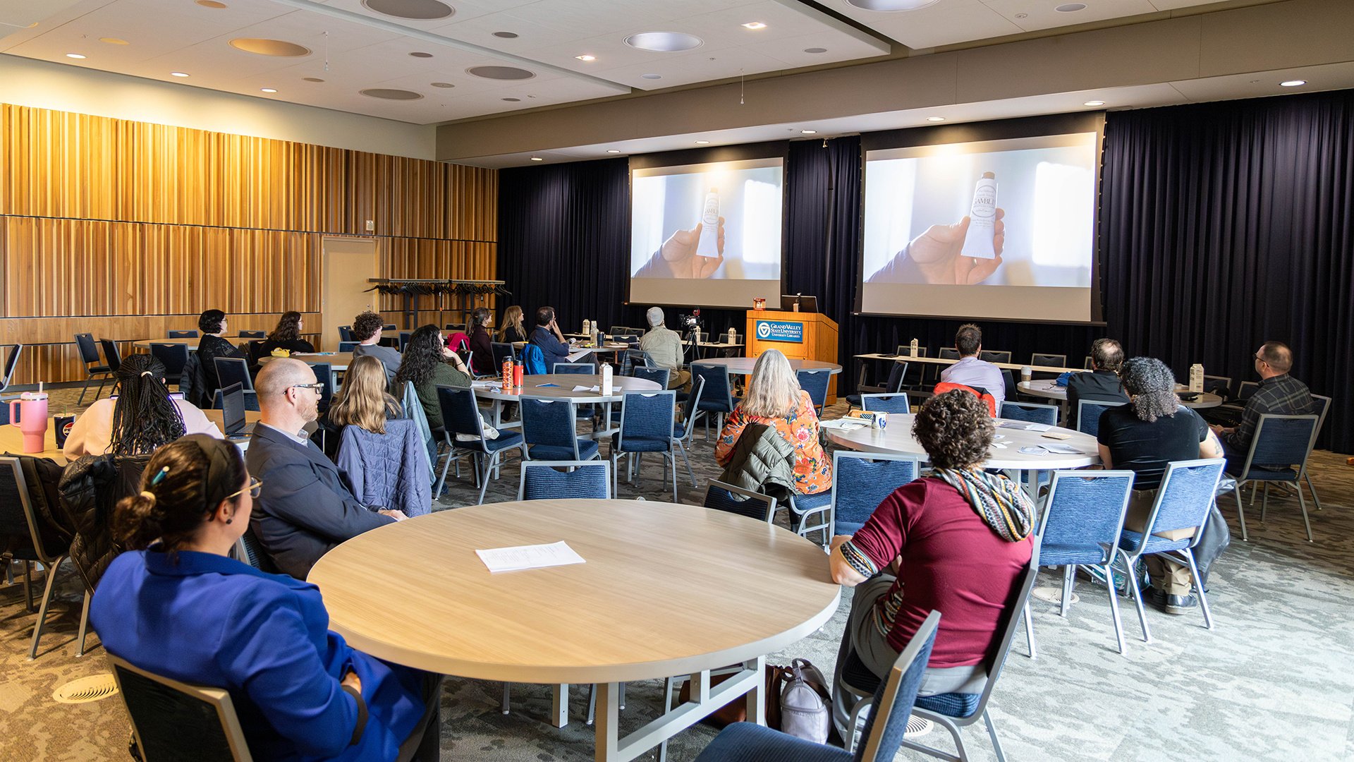RaL - GVSU Art Matters Event-43